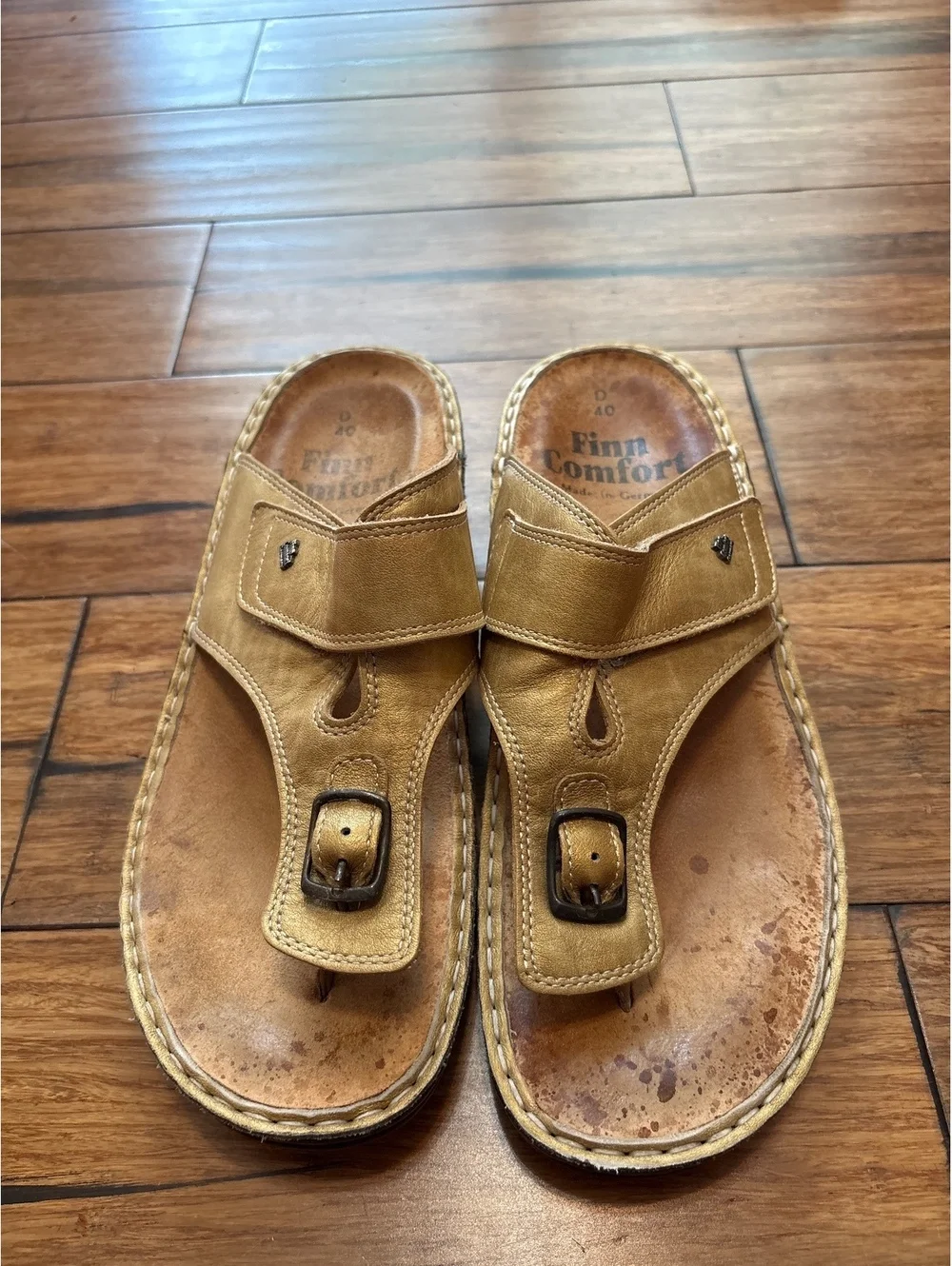Finn Comfort Phuket Sandals Womens 40 Brown Leather Thong Adjustable Wedge US 9